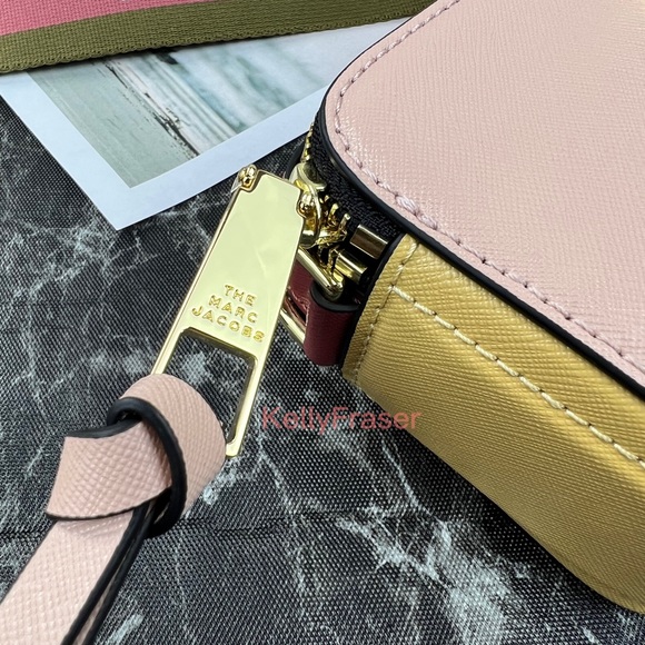 NWOT MARC JACOBS snapshot - Picture 10 of 12